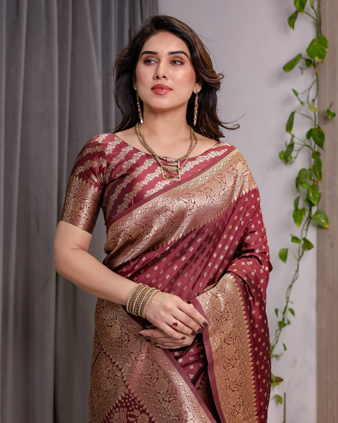 Maroon Banarasi Soft Silk Saree with Golden Zari Border 3 for Women