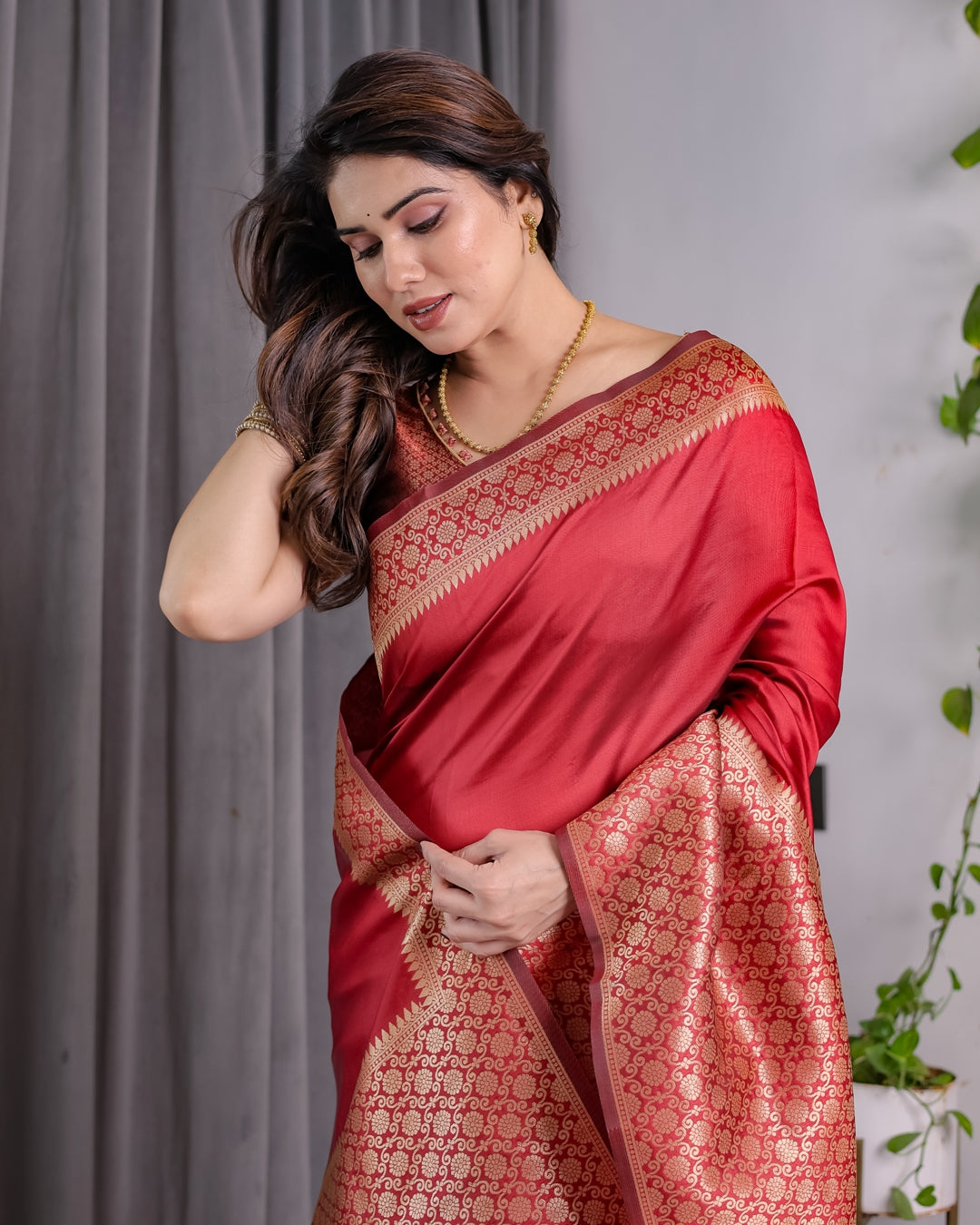 Coral Red Banarasi Soft Silk Saree With Golden Zari Borders 2