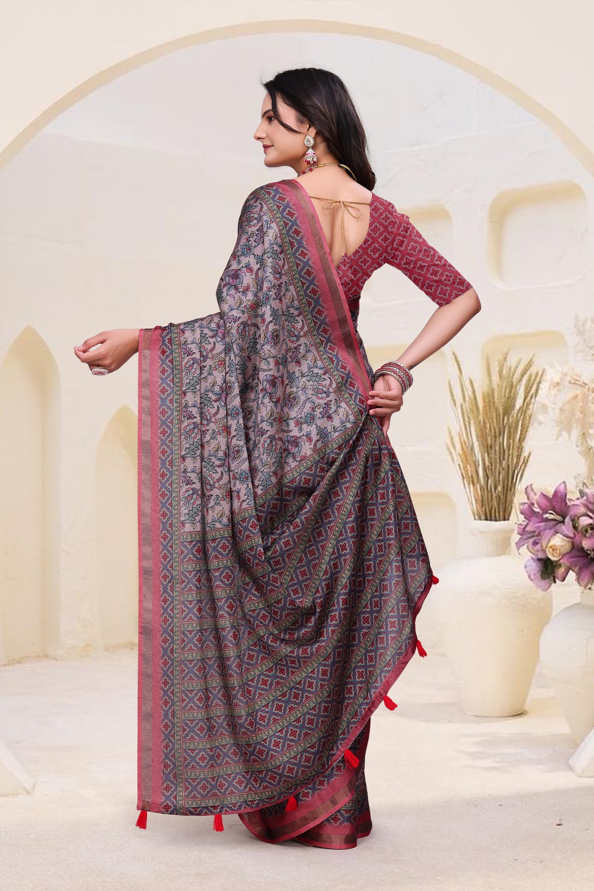 `Rose Grey Mal Cotton Floral Saree With Blouse for Women
