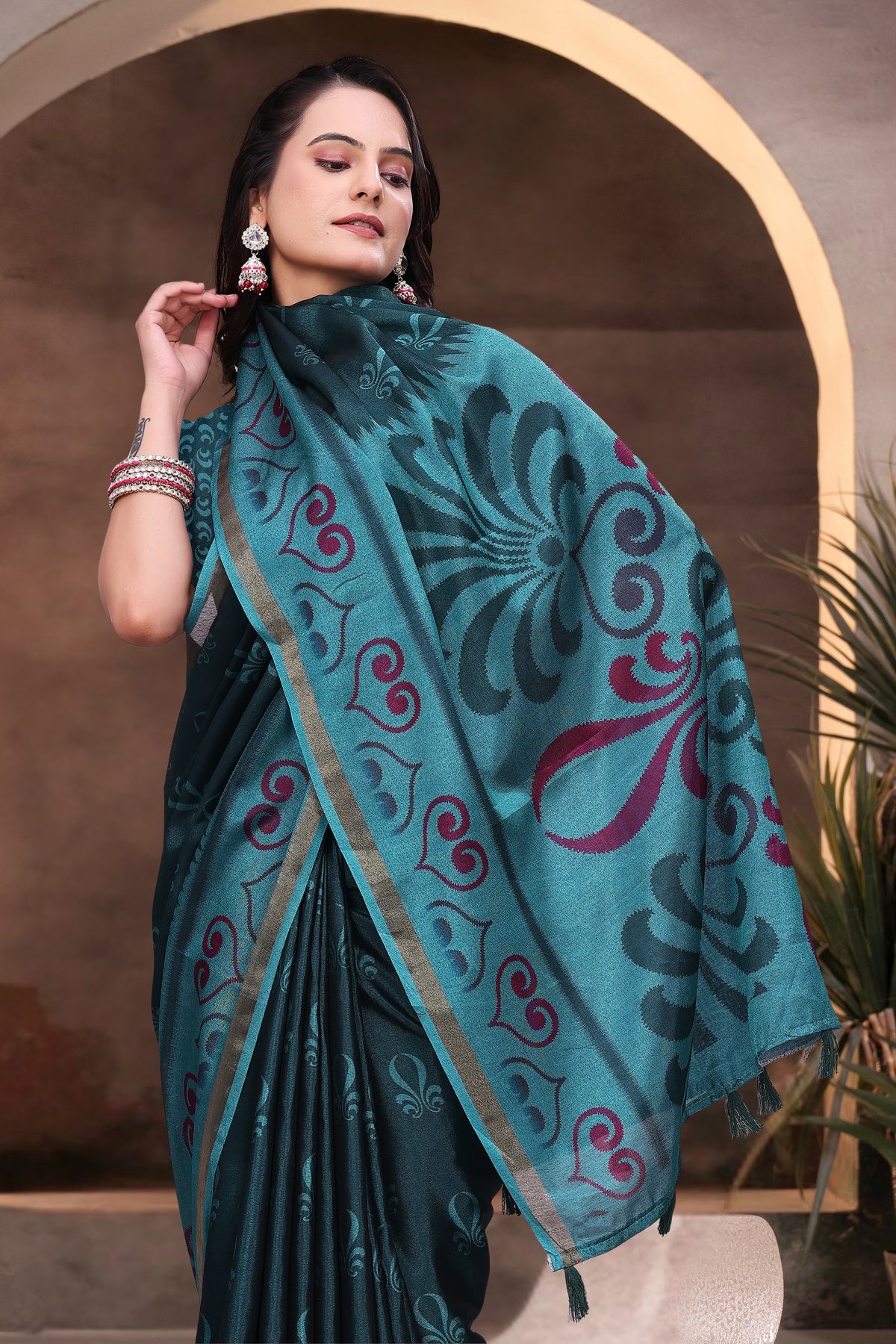 Teal Mal Cotton Woven Saree With Blouse Piece for Women