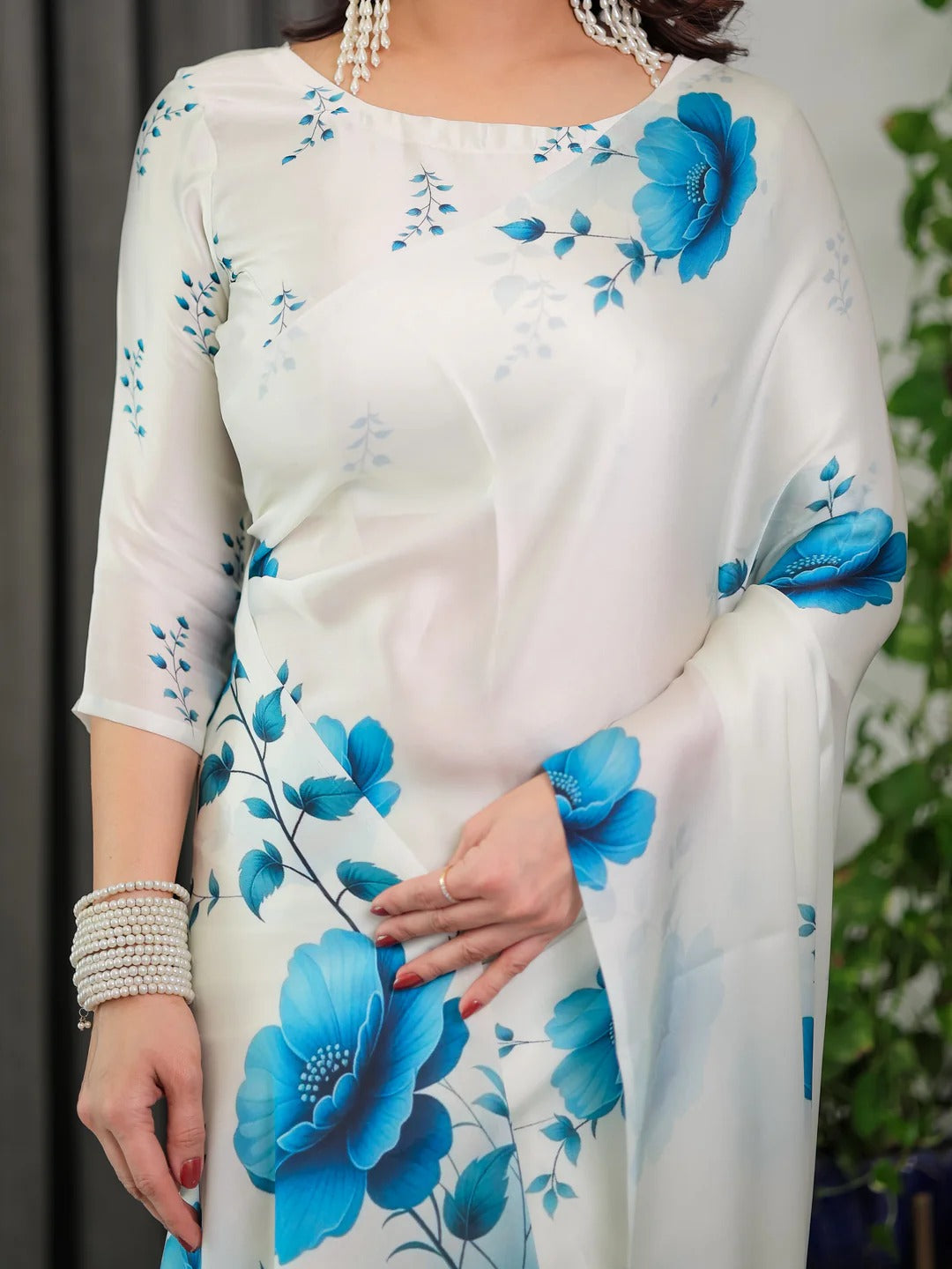 White Floral Satin Saree with Unstitched Blouse 3 for Women