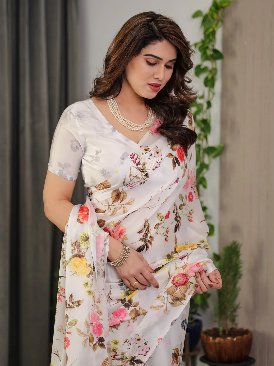 Cream Floral Satin Saree with Unstitched Blouse for Women
