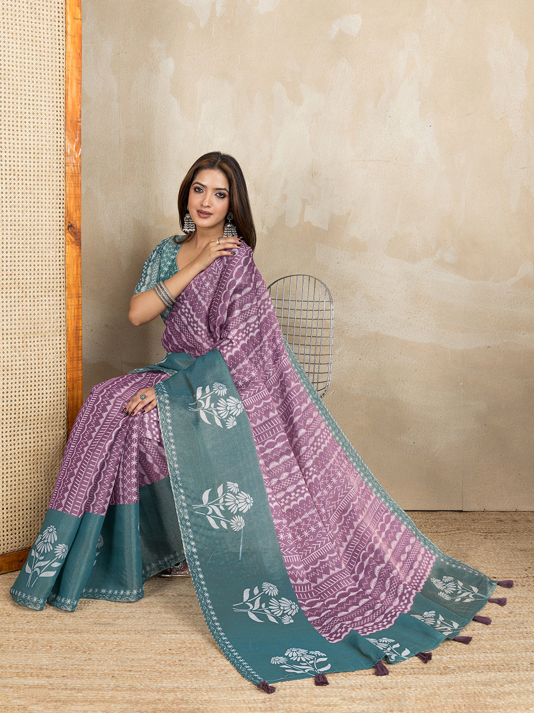 Mauve Cotton Saree with Teal Floral Pallu and Ethnic Prints for Women