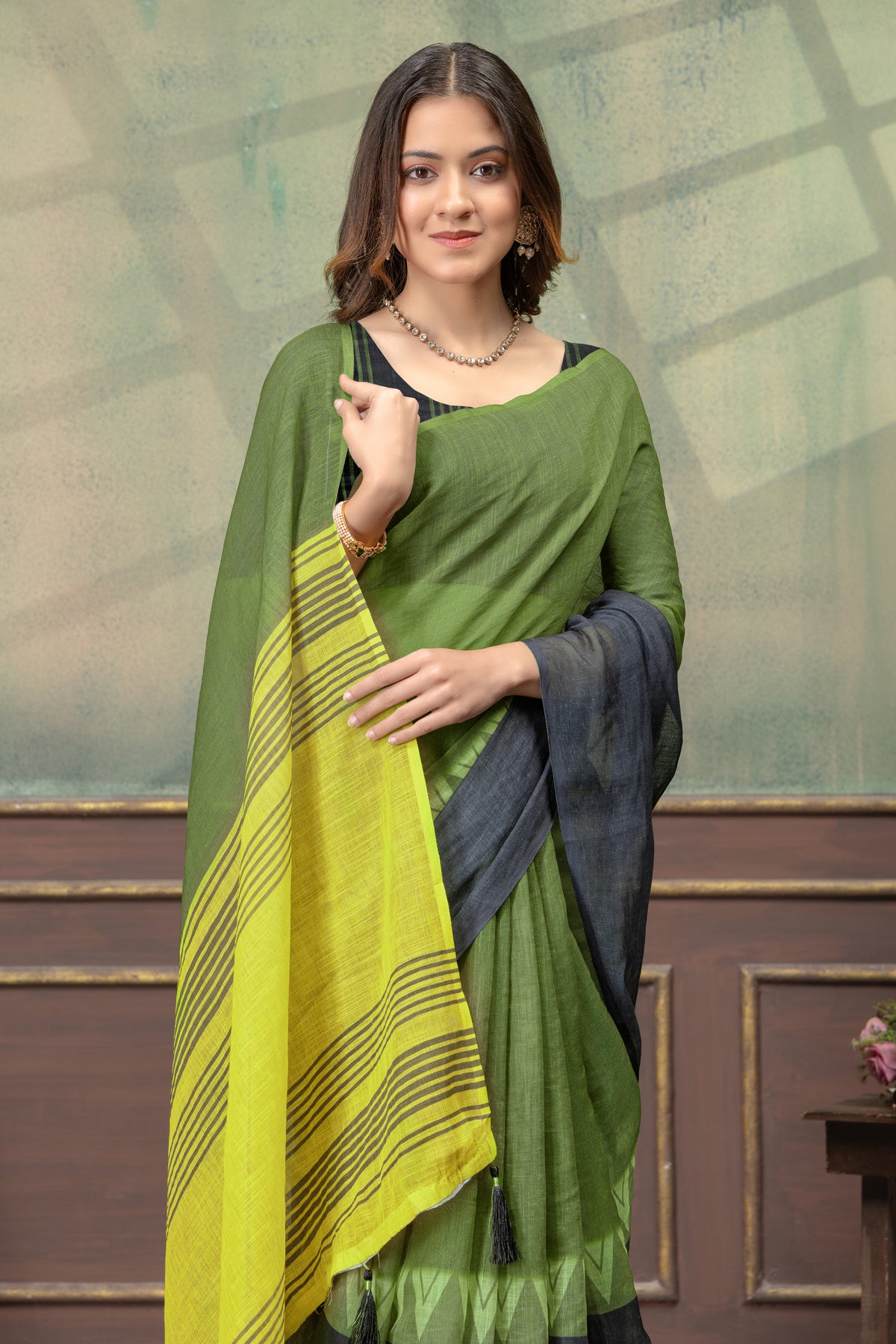 Olive Green Linen Cotton Saree with Black Yellow Pallu for Women