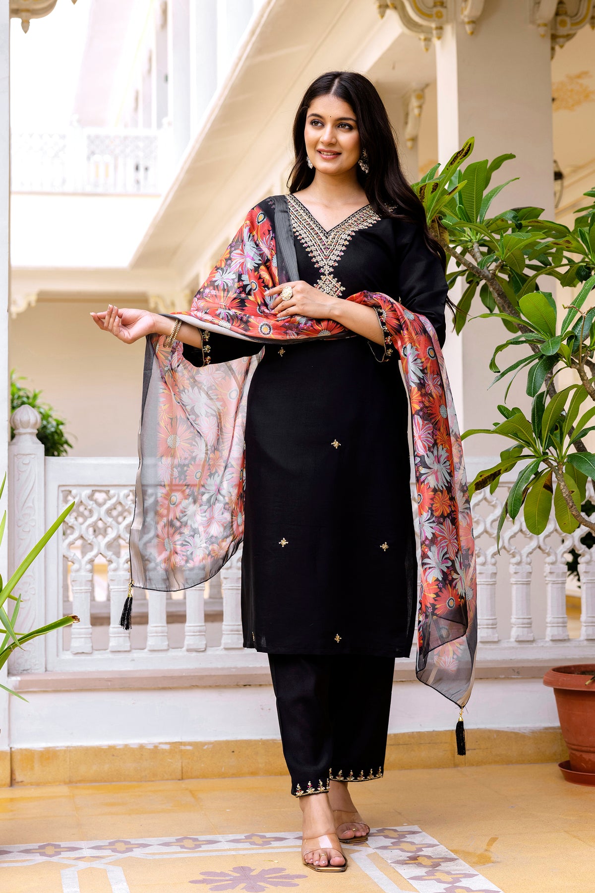Black Embroidered Chanderi Kurti Pant Dupatta Set for Women