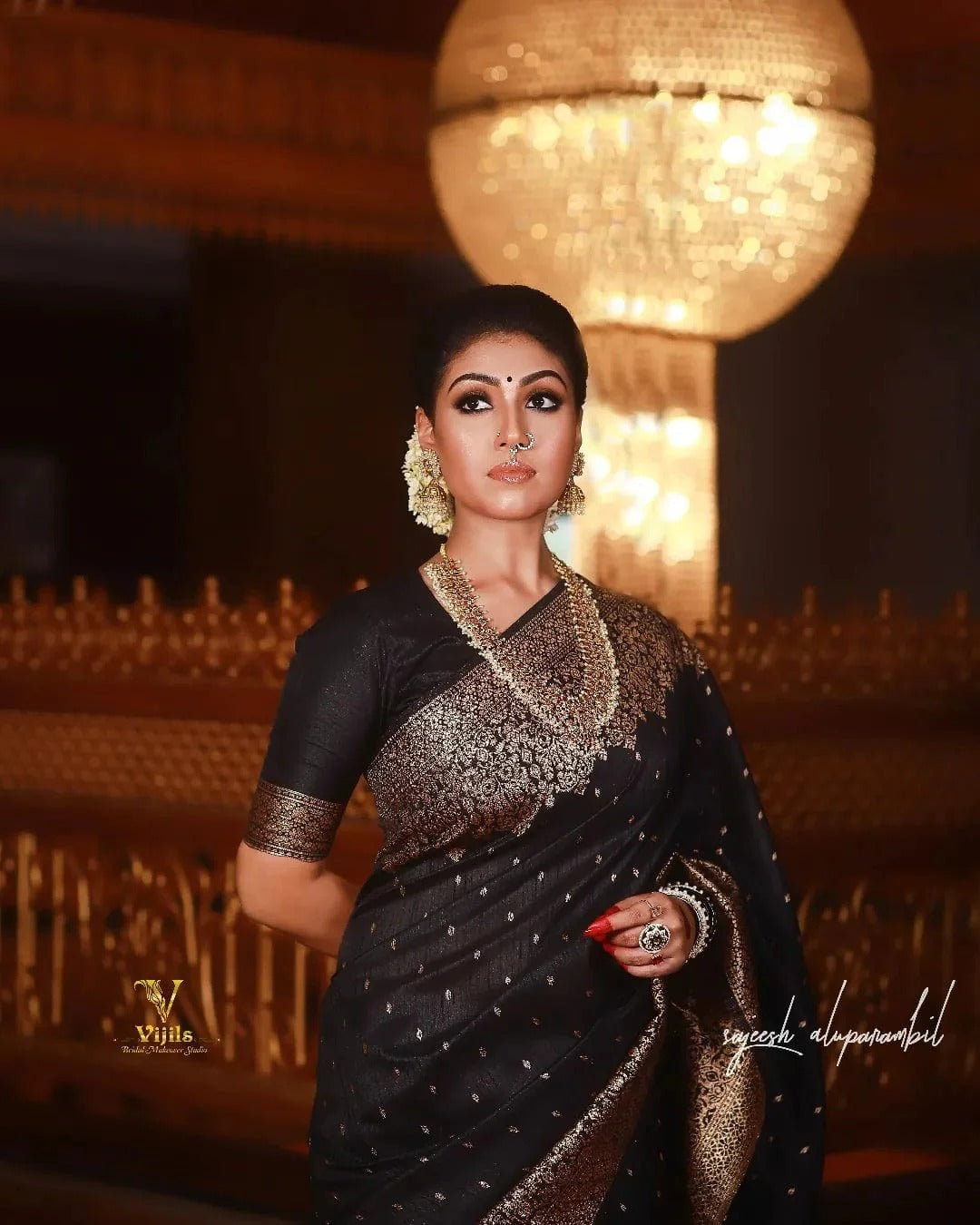 Black Soft Silk Banarasi Saree with Royal Jacquard Border for Women
