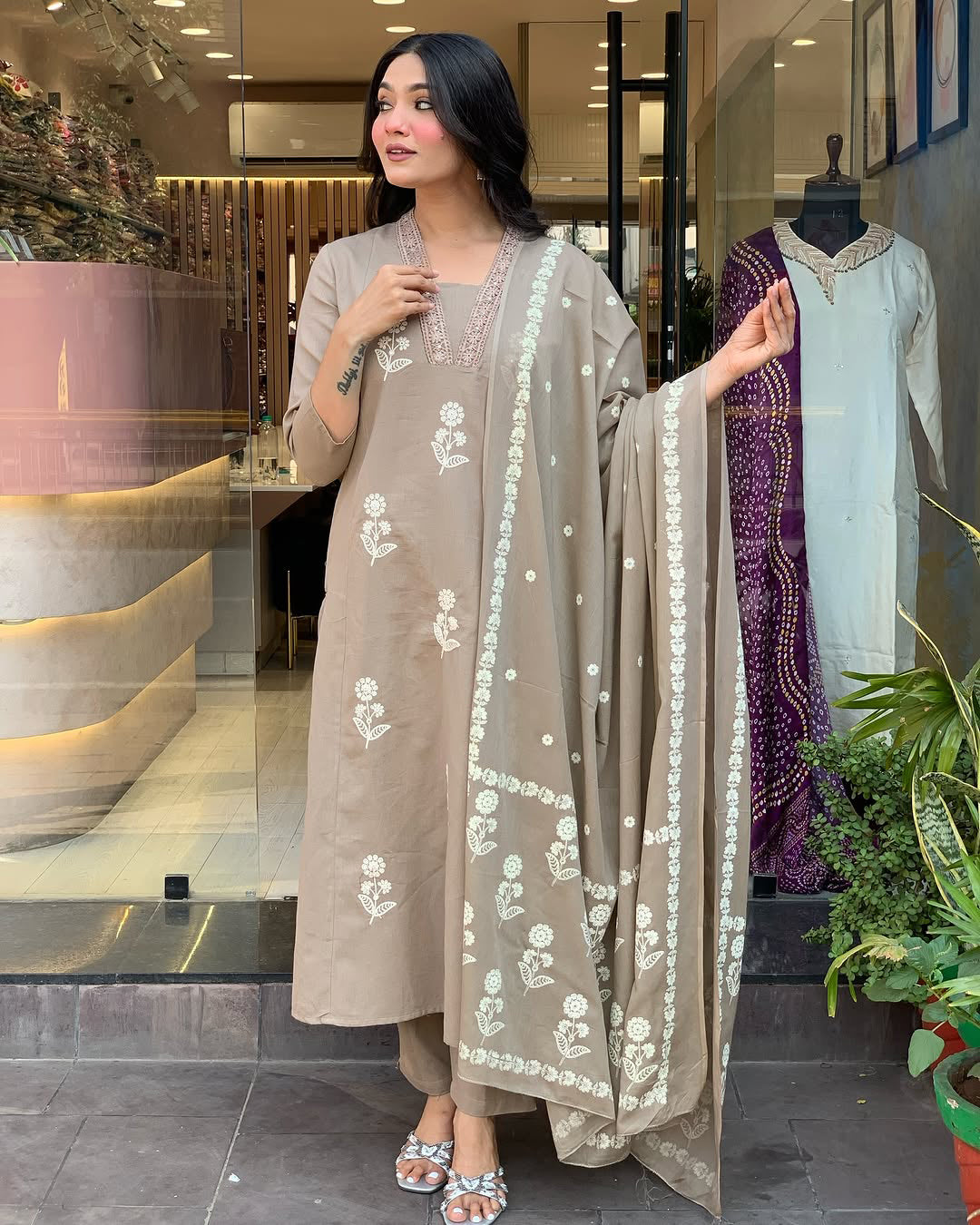 Cream Embroidered Kurta Set with Bandhani Style Dupatta for Women