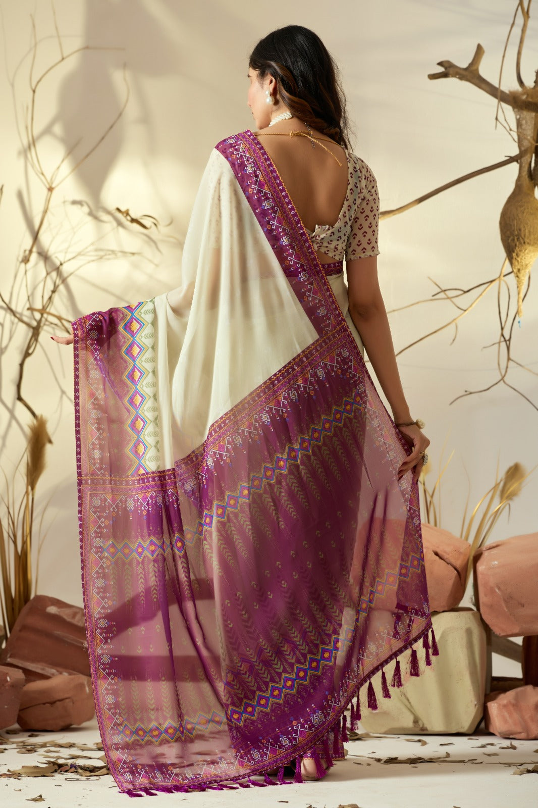 Cream Printed Georgette Saree with Designer Pallu for Women