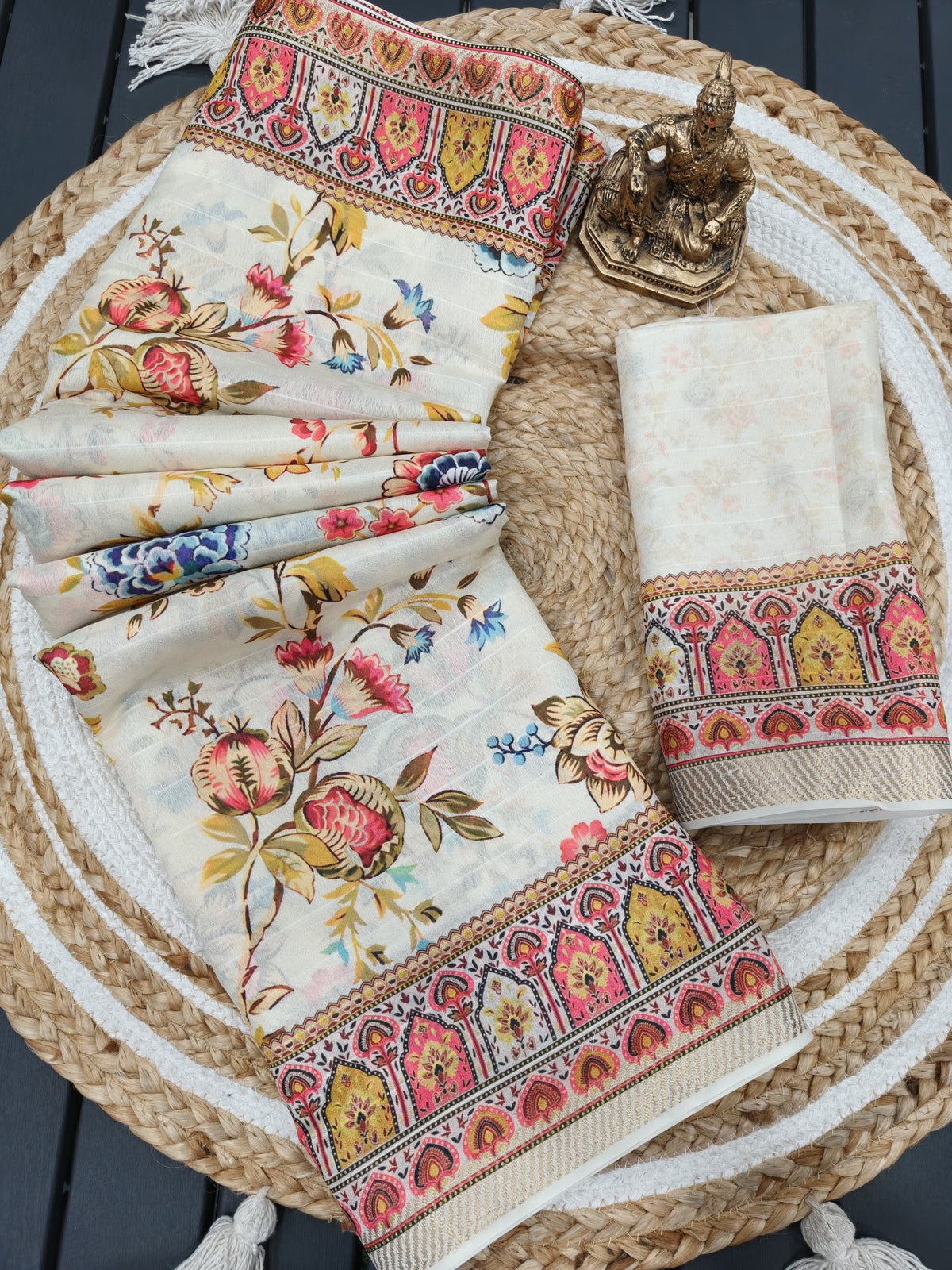 Designer Cream Floral Print Georgette Saree with Blouse for Women