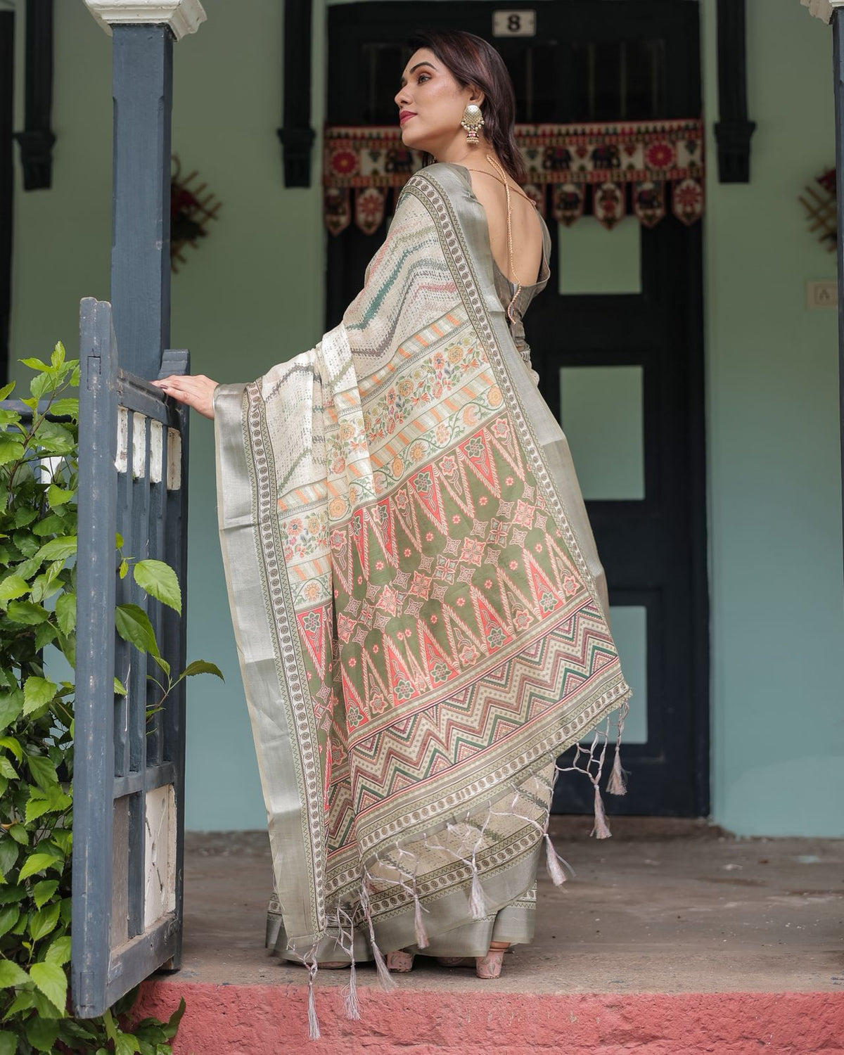 Elegant Pastel Green & Beige Linen Saree with Tribal Design for Women