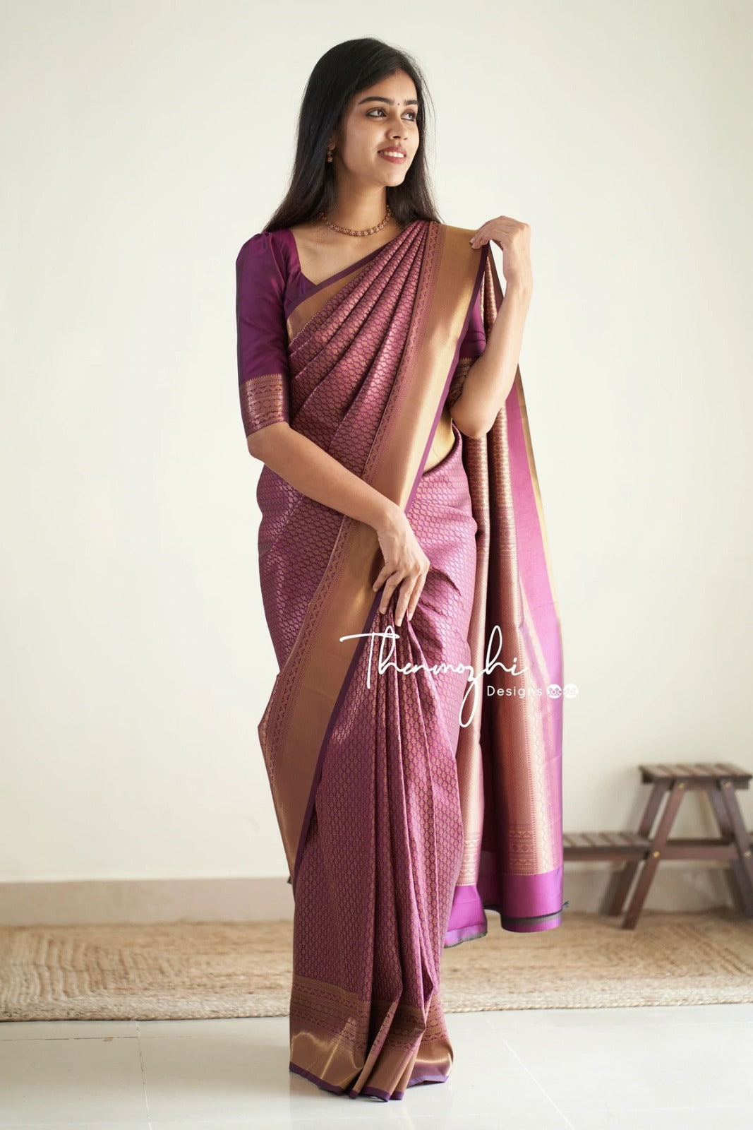 Elegant Mauve Banarasi Silk Saree with Regal Zari Detailing for Women