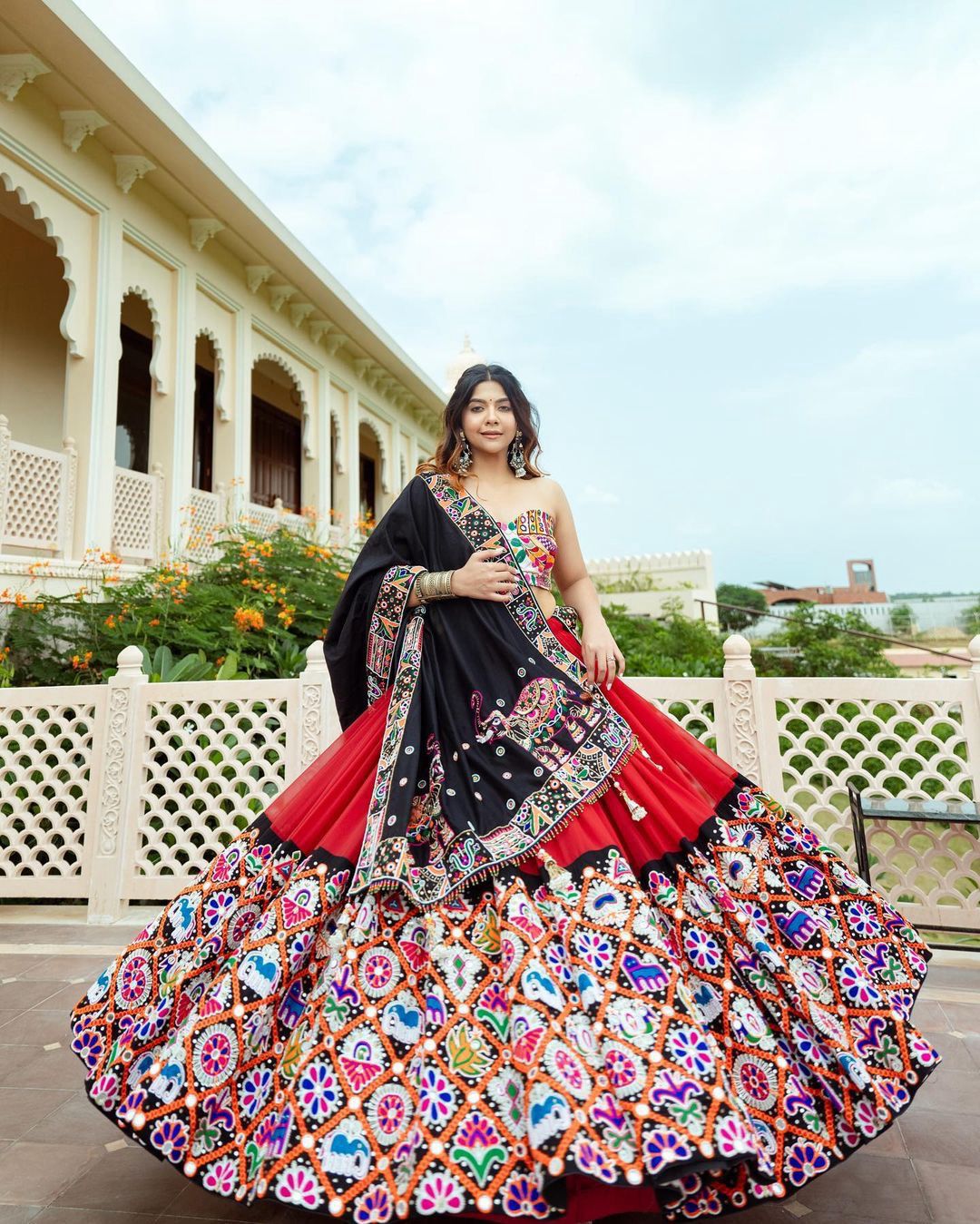 Elegant Mirror Work Navratri Lehenga Choli Set for Women