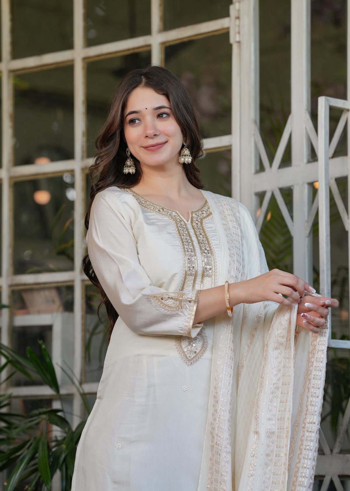 Elegant White Chanderi Threadwork Suit with Dupatta for Women
