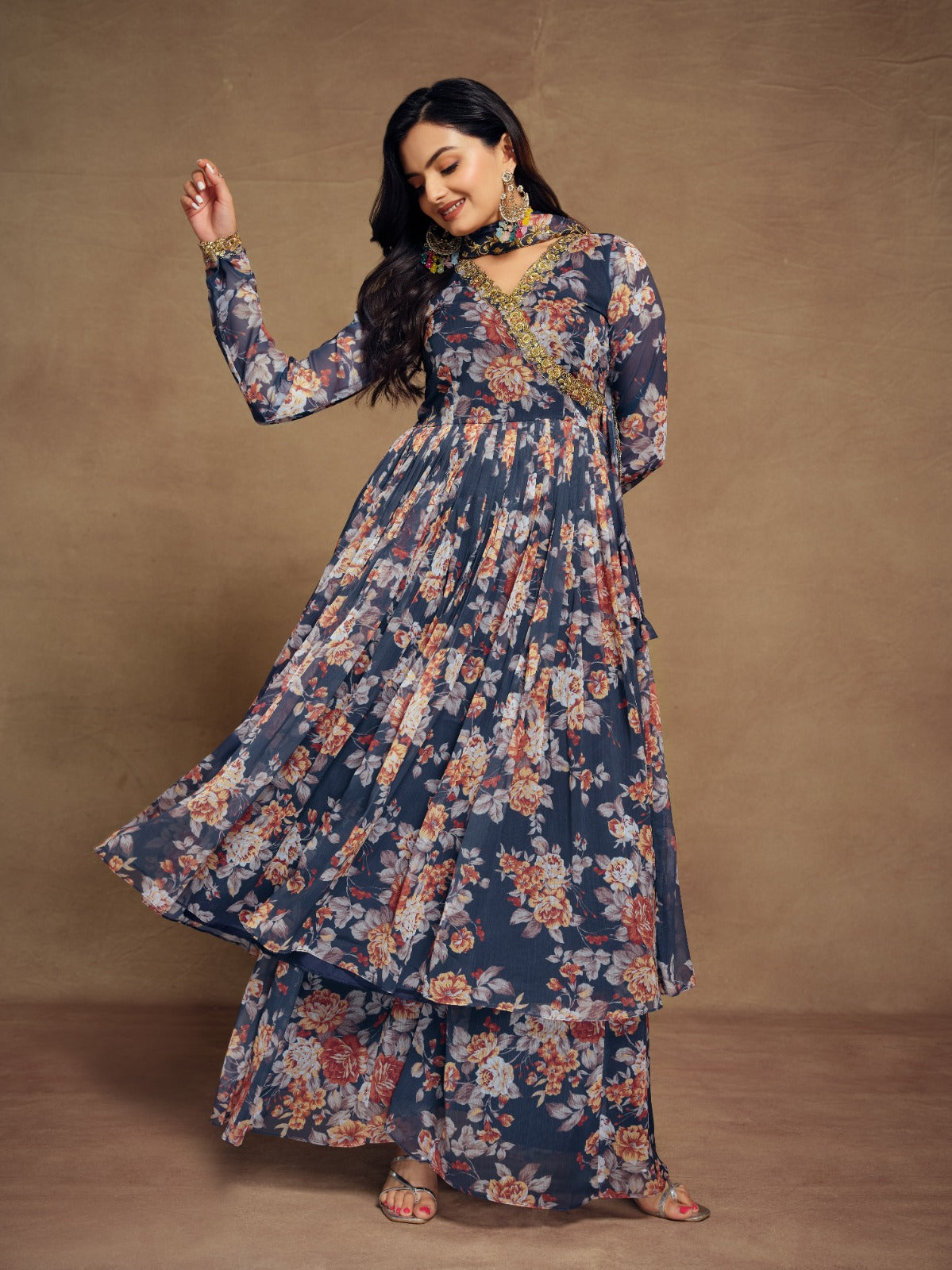 Floral Digital Printed Chiffon Kurti Palazzo Set with Zari Embroider 2