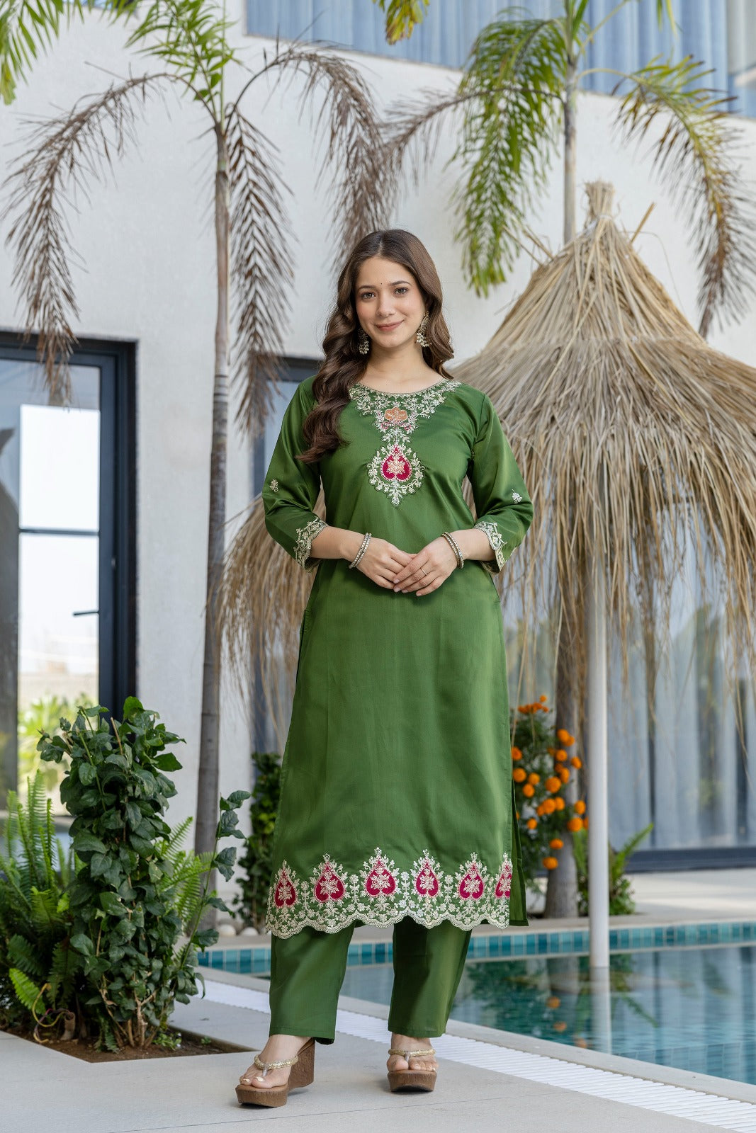 Green Chanderi Embroidered Kurta Pant Dupatta Set for Women