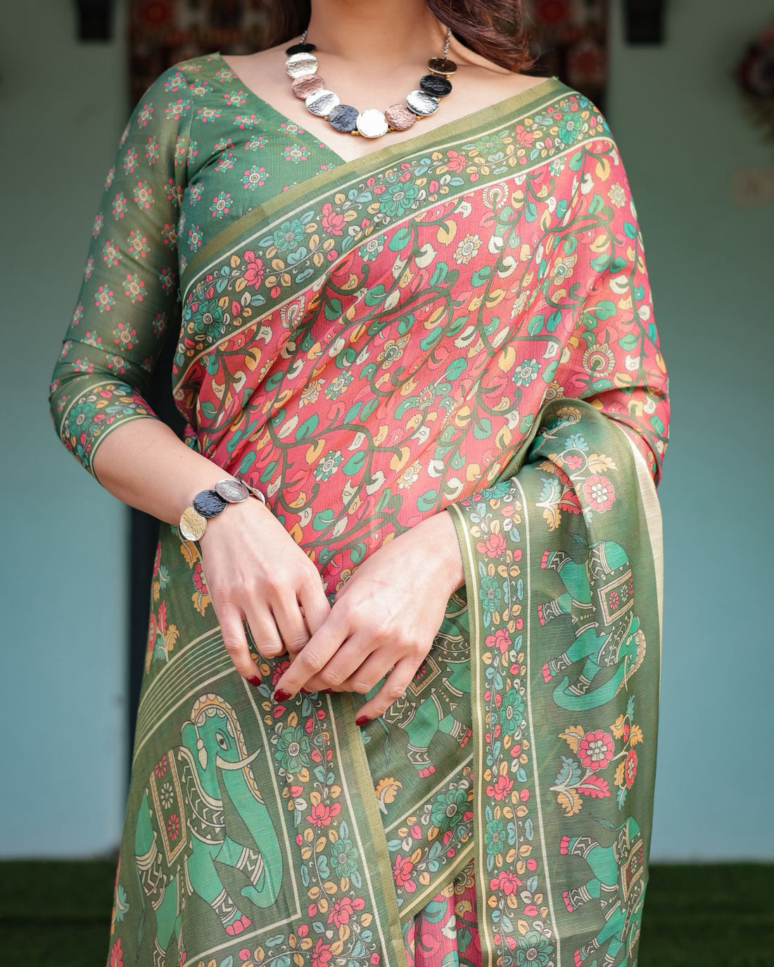 Green Pink Printed Handloom Saree With Blouse Piece for Women