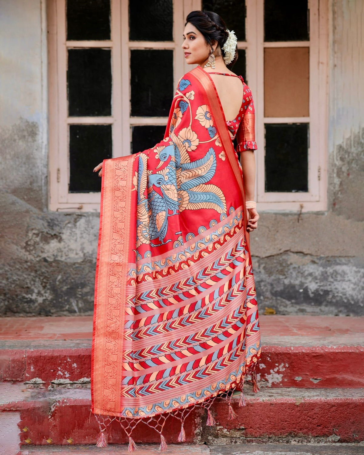 Elegant Red Banarasi Silk Saree for Festive & Wedding Wear for Women
