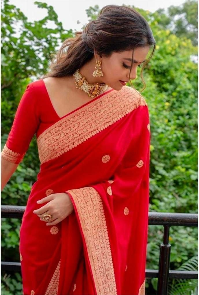Red Banarasi Silk Saree With Elegant Zari Borde for Women