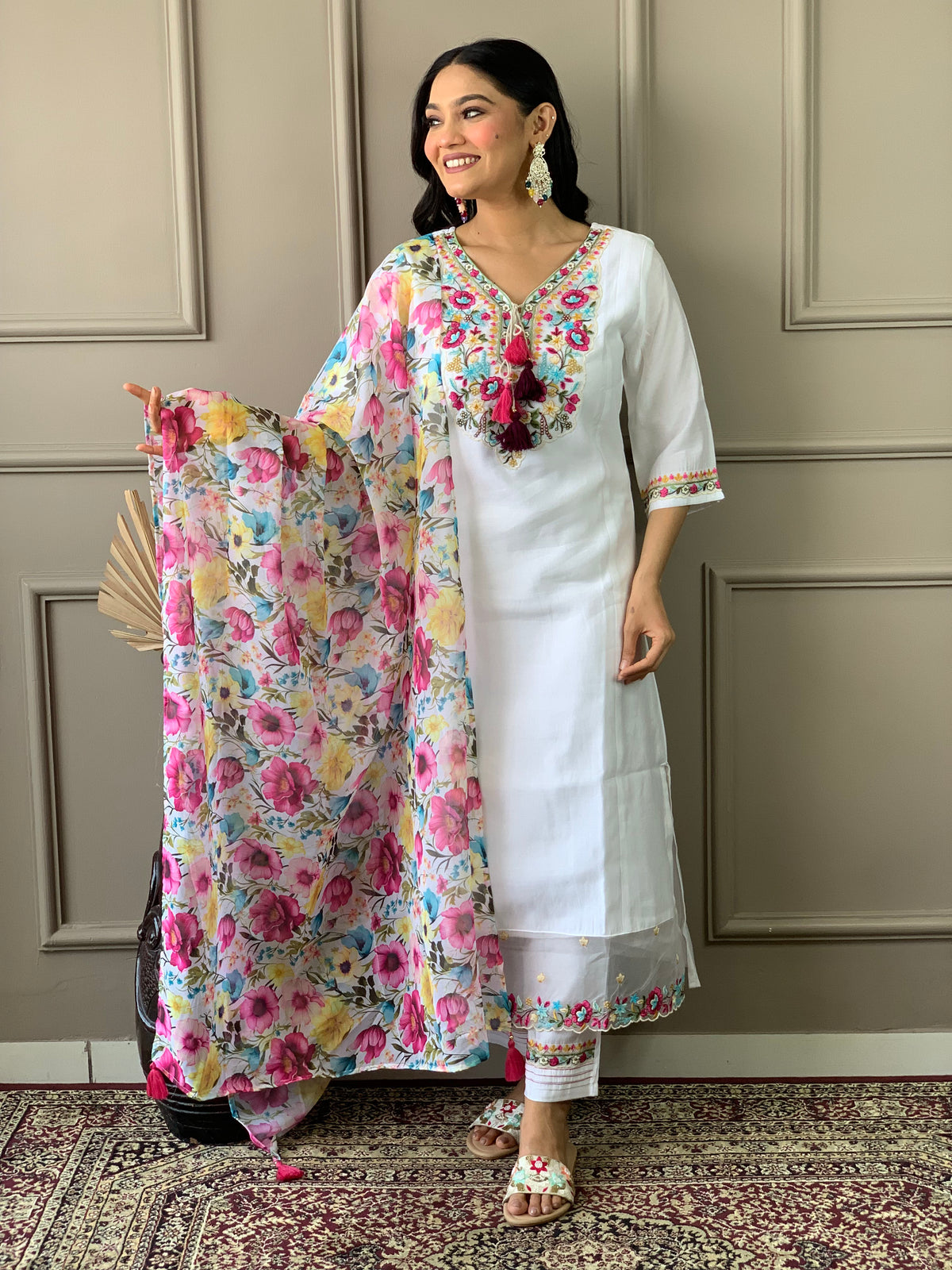 White Chanderi Embroidered Kurta Set with Organza Dupatta for Women