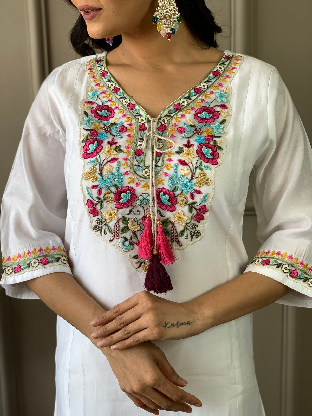 White Chanderi Embroidered Kurta Set with Organza Dupatta for Women