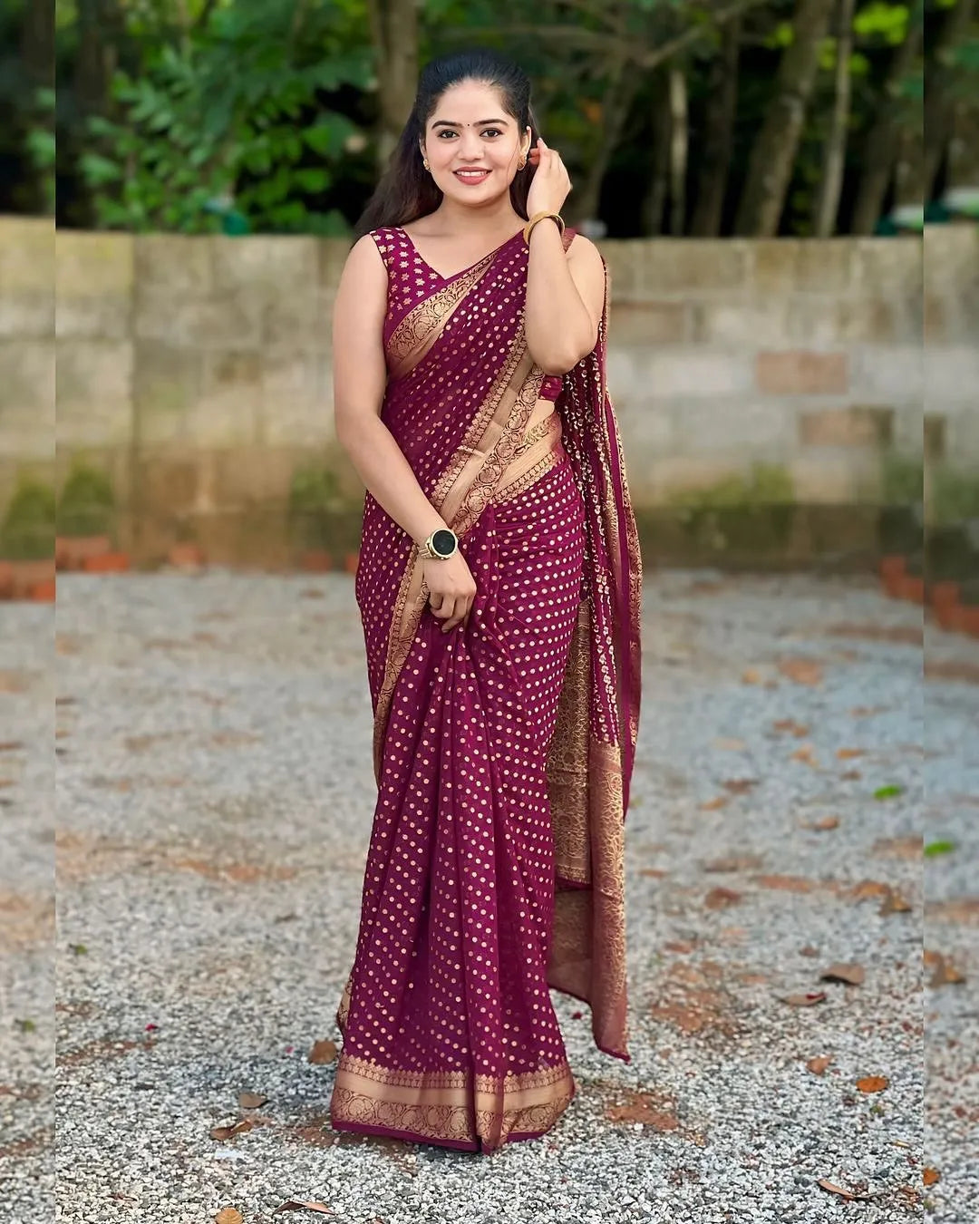 Maroon Cotton Saree with Zari Work | varnavi Clothing