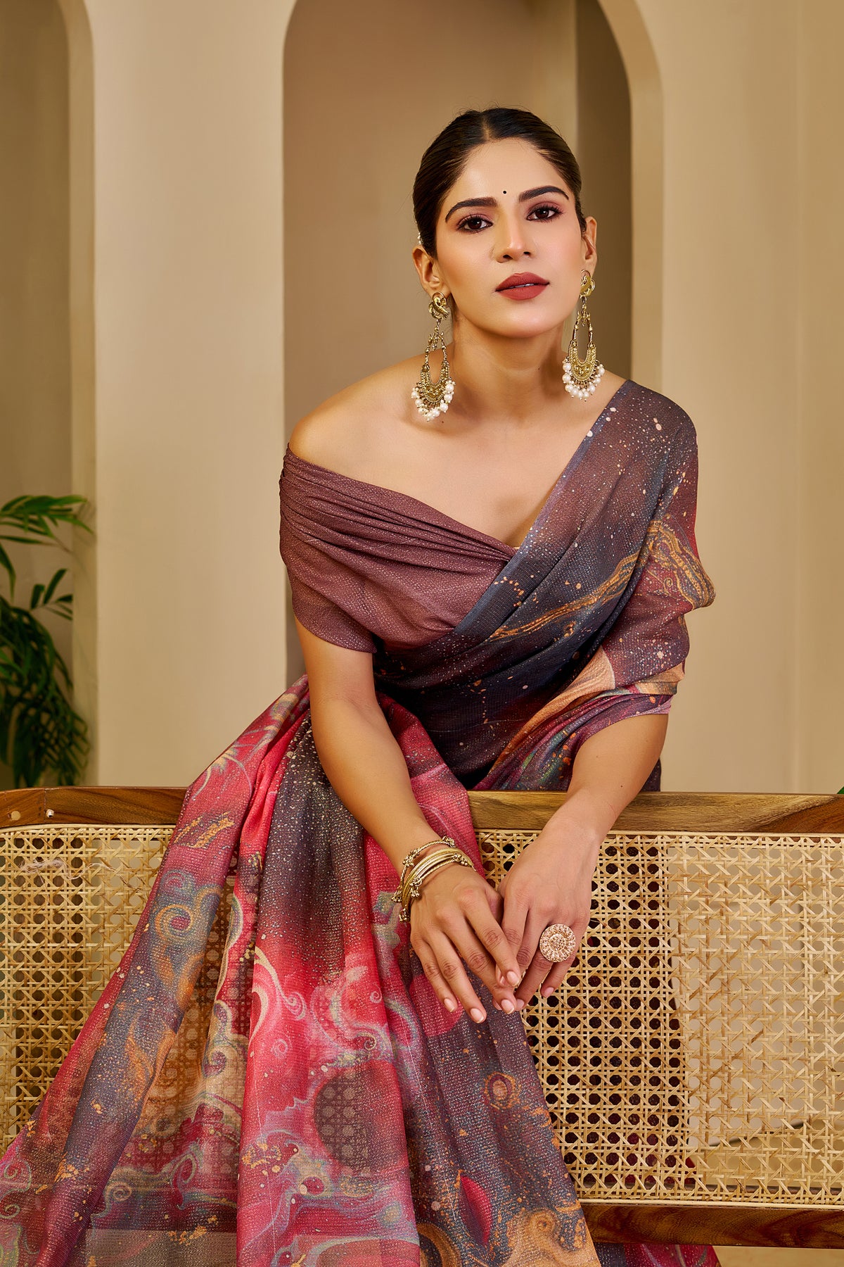 Wine Tissue Handloom Cotton Saree with Zari &amp; Floral Prints for Women