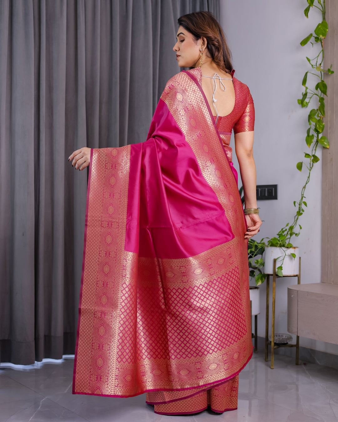 Rani Pink Banarasi Silk Saree with Jacquard Zari Border for Women