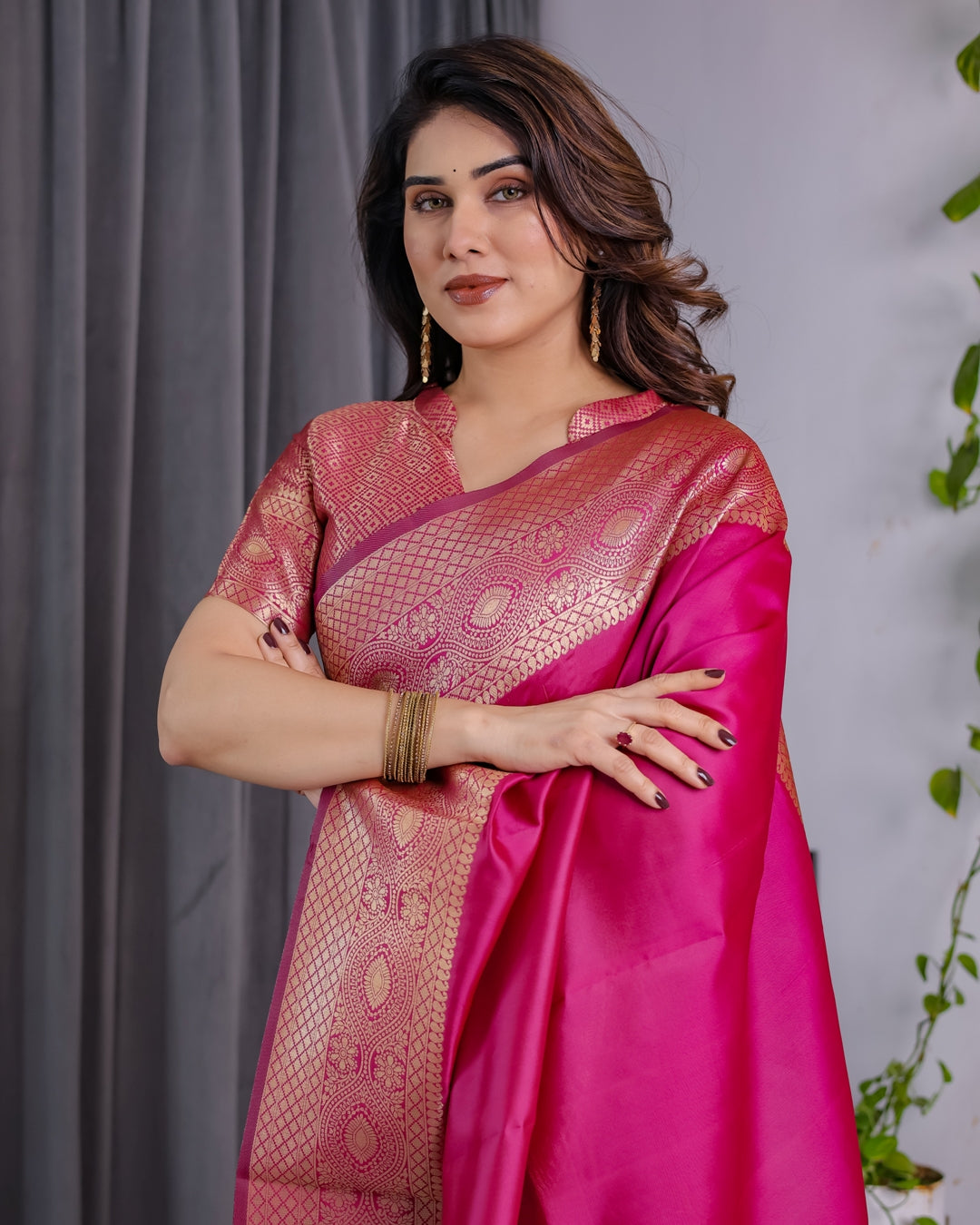 Rani Pink Banarasi Silk Saree with Jacquard Zari Border for Women