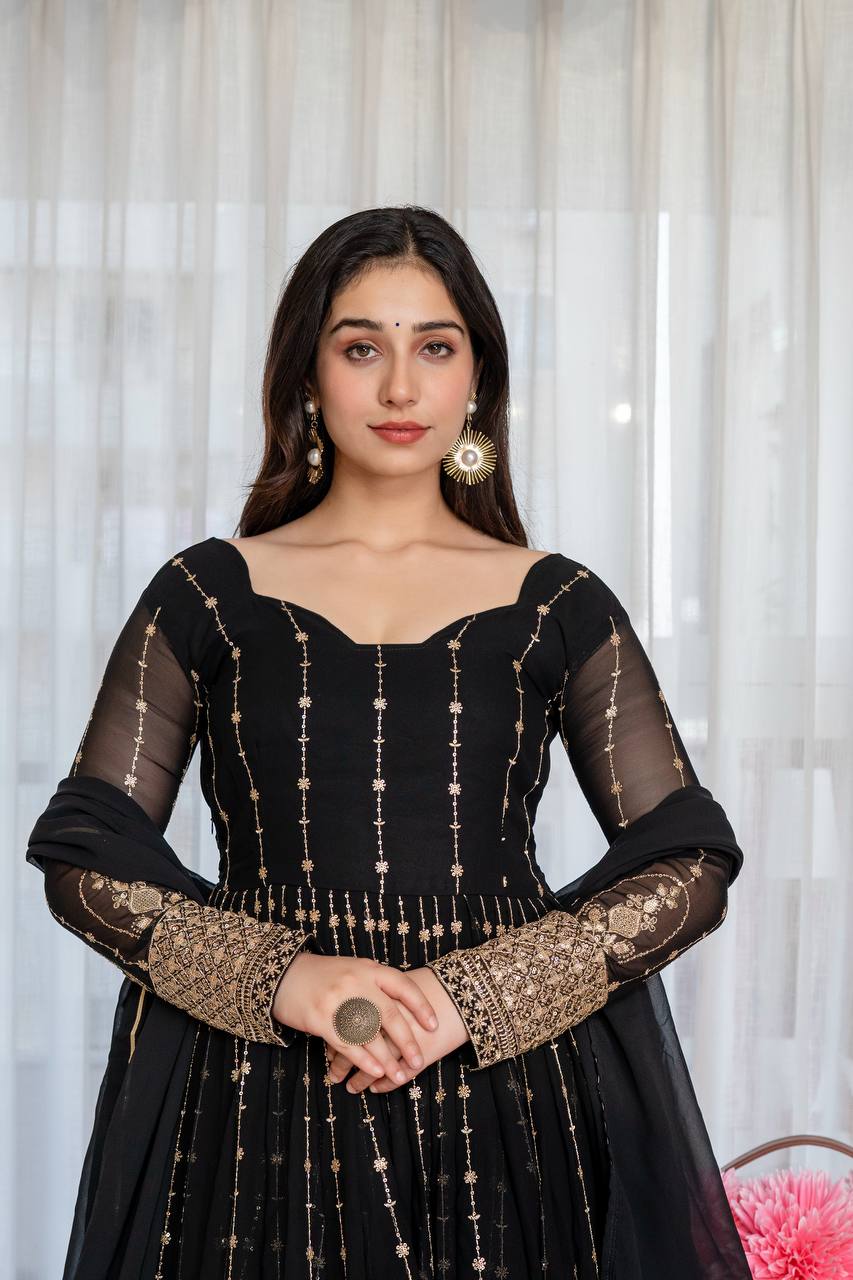 Black Zari Sequins Embroidered Anarkali Suit Set ! for Women