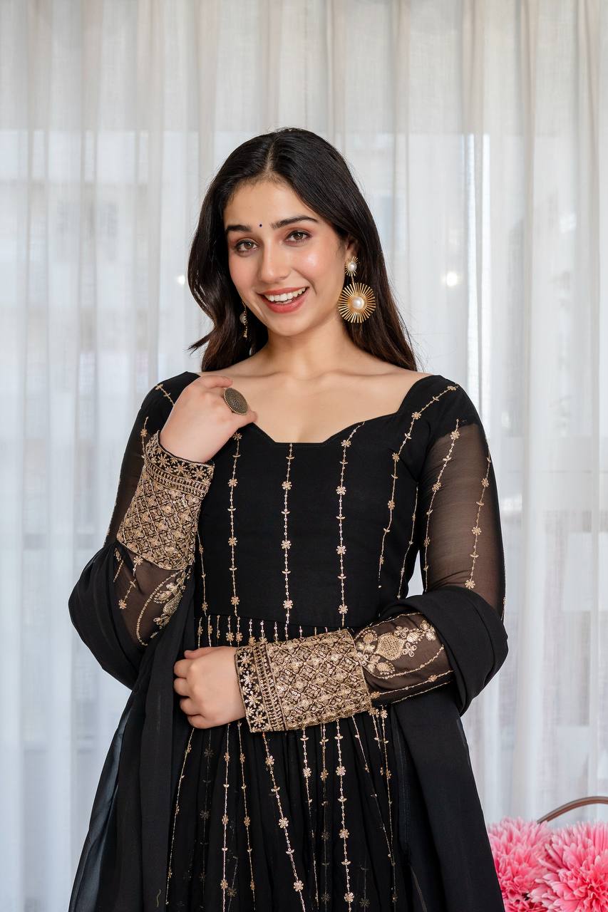 Black Zari Sequins Embroidered Anarkali Suit Set ! for Women