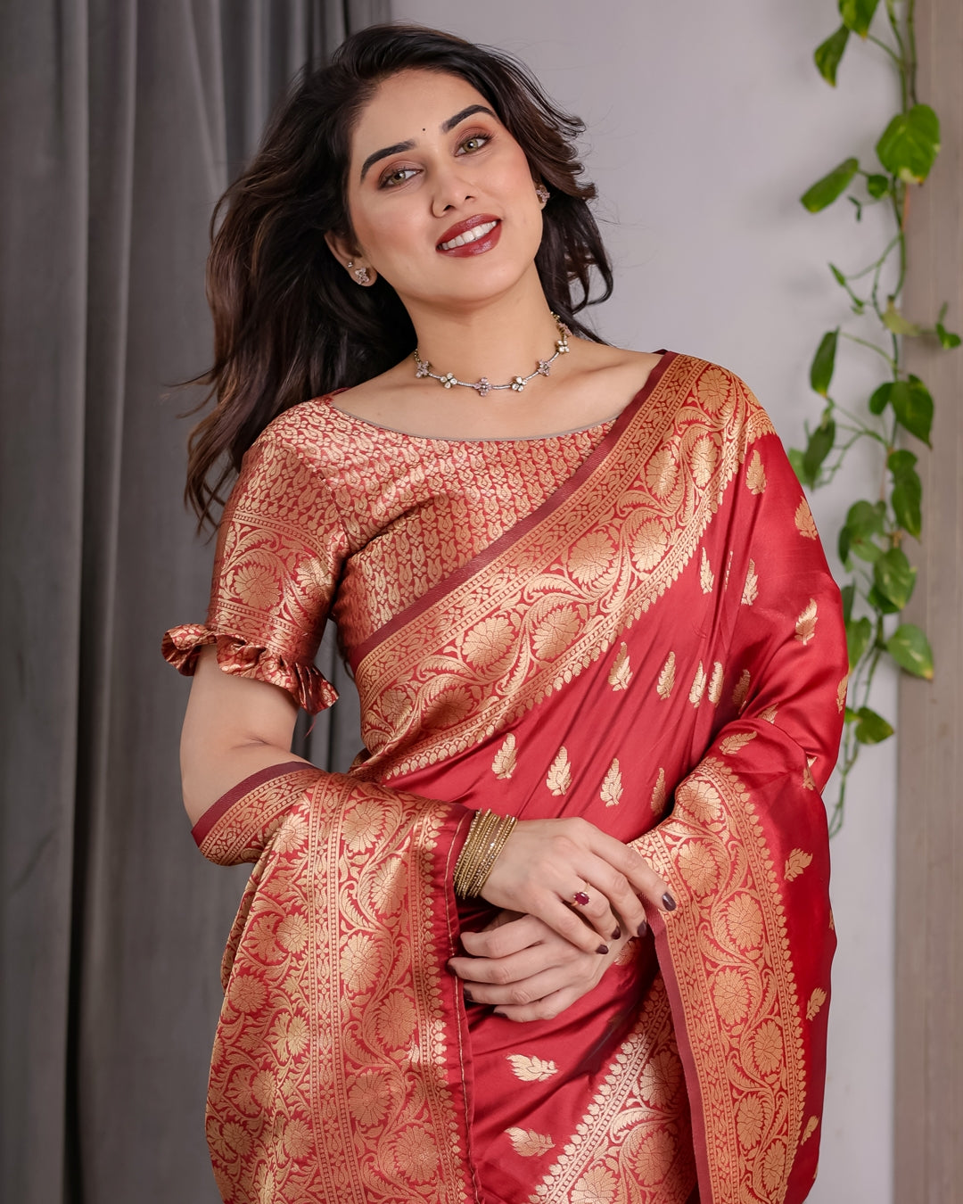 Red Banarasi Soft Silk Saree With Golden Zari Floral Border 2
