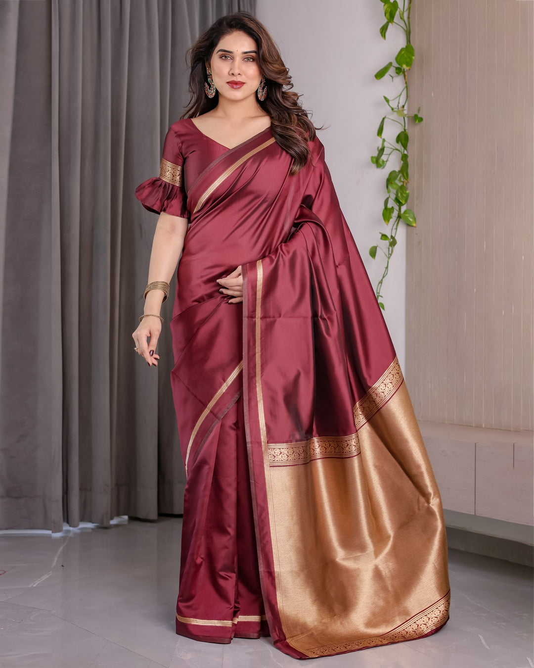 Maroon Banarasi Soft Silk Saree with Golden Zari Border 4 for Women