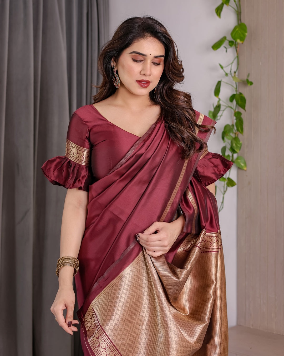 Maroon Banarasi Soft Silk Saree with Golden Zari Border 4 for Women