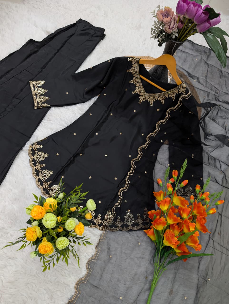 Black Heavy Silk Crepe Kurta Set with Sequence Embroidery for Women