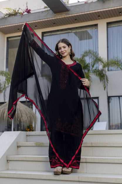 Black Georgette Kurta Set with Heavy Embroidery and Dupatta for Women