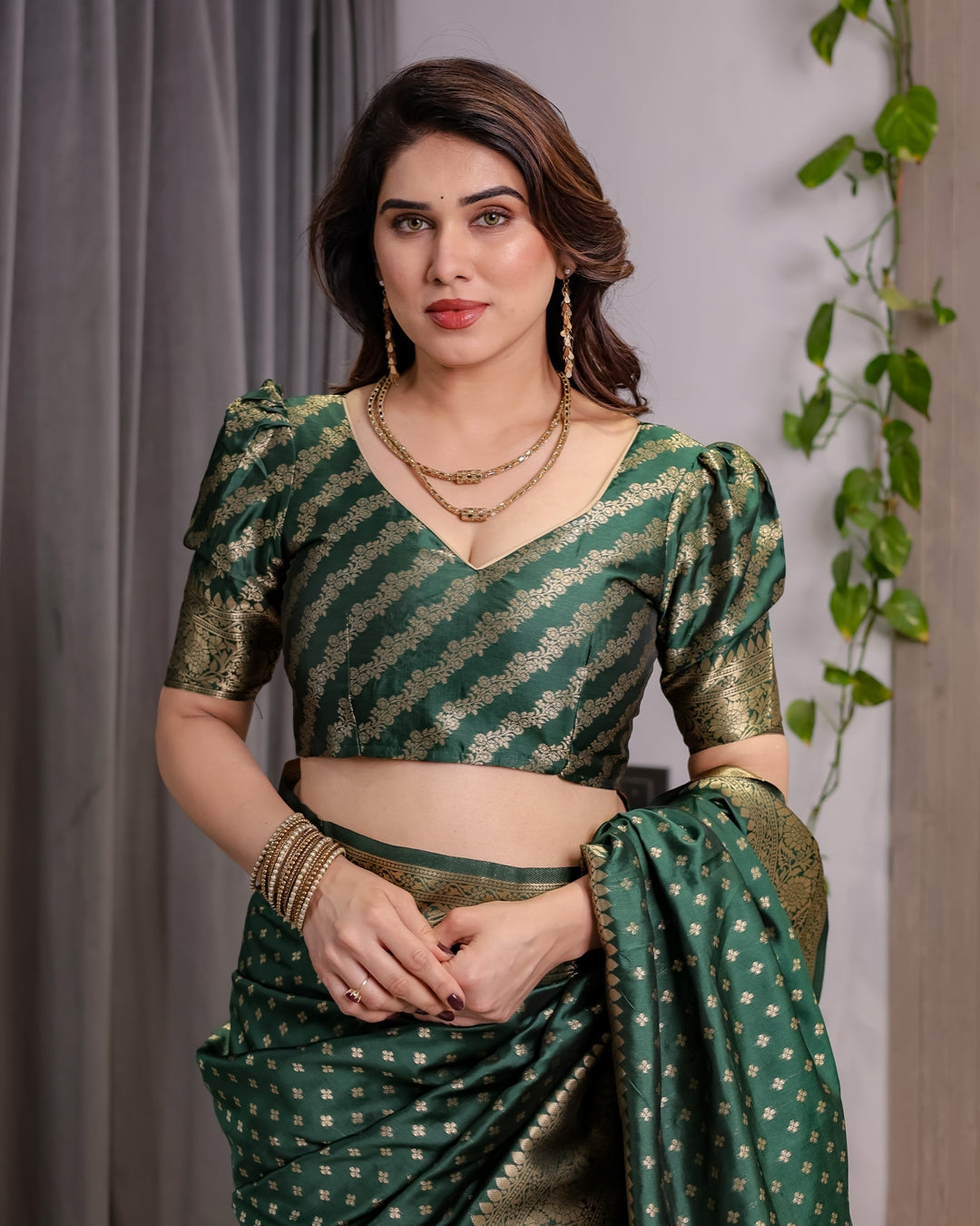 Deep Green Banarasi Soft Silk Saree with Zari Floral Border for Women
