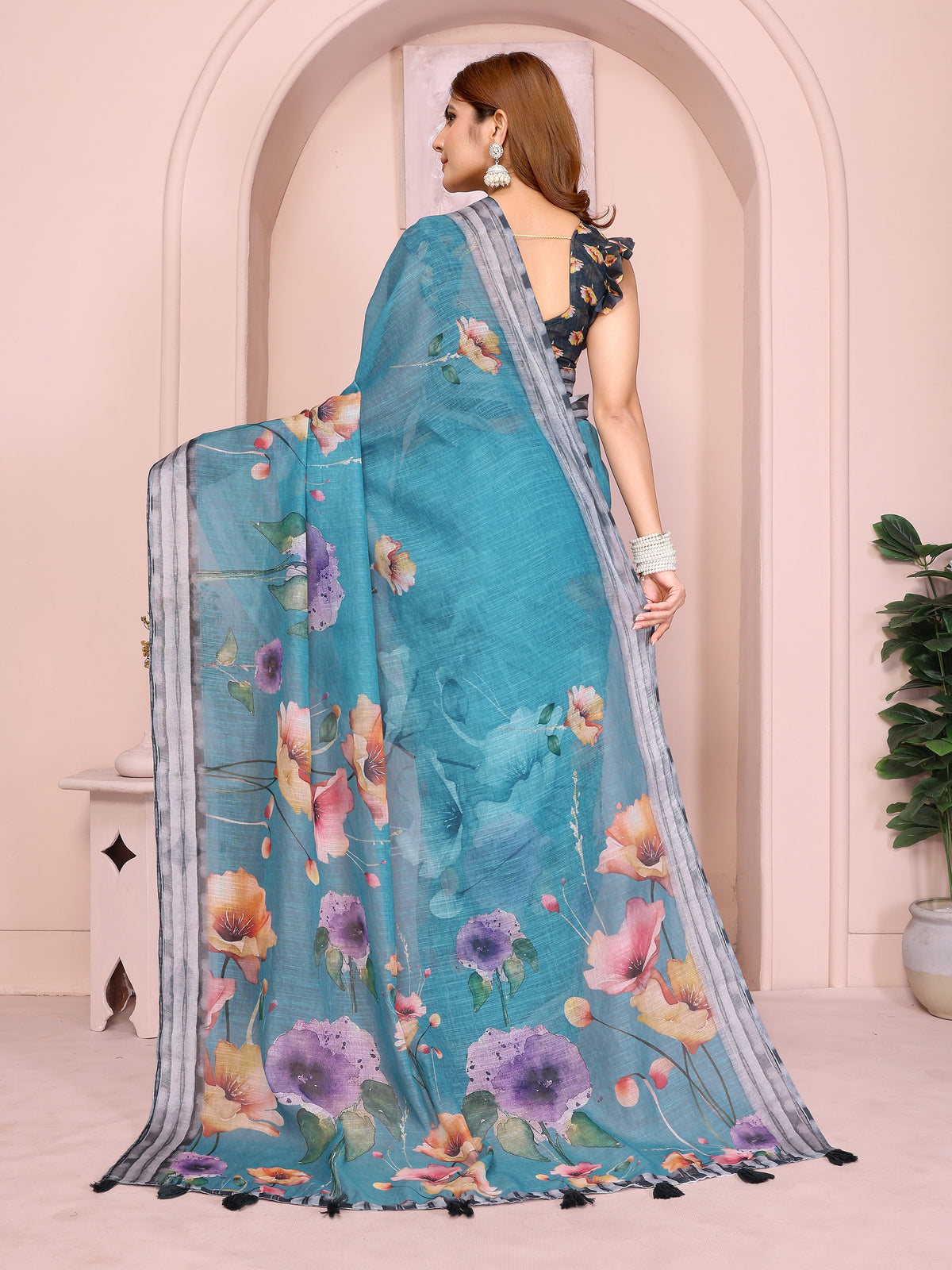 Teal Floral Linen Cotton Saree with Elegant Contrast Border 2