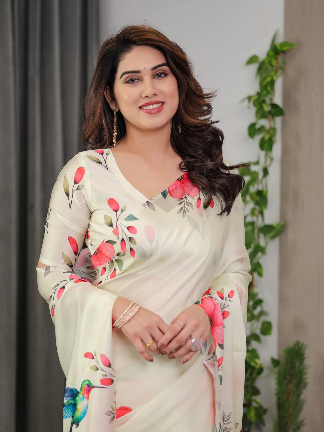 Cream Floral Satin Saree with Unstitched Blouse 2 for Women