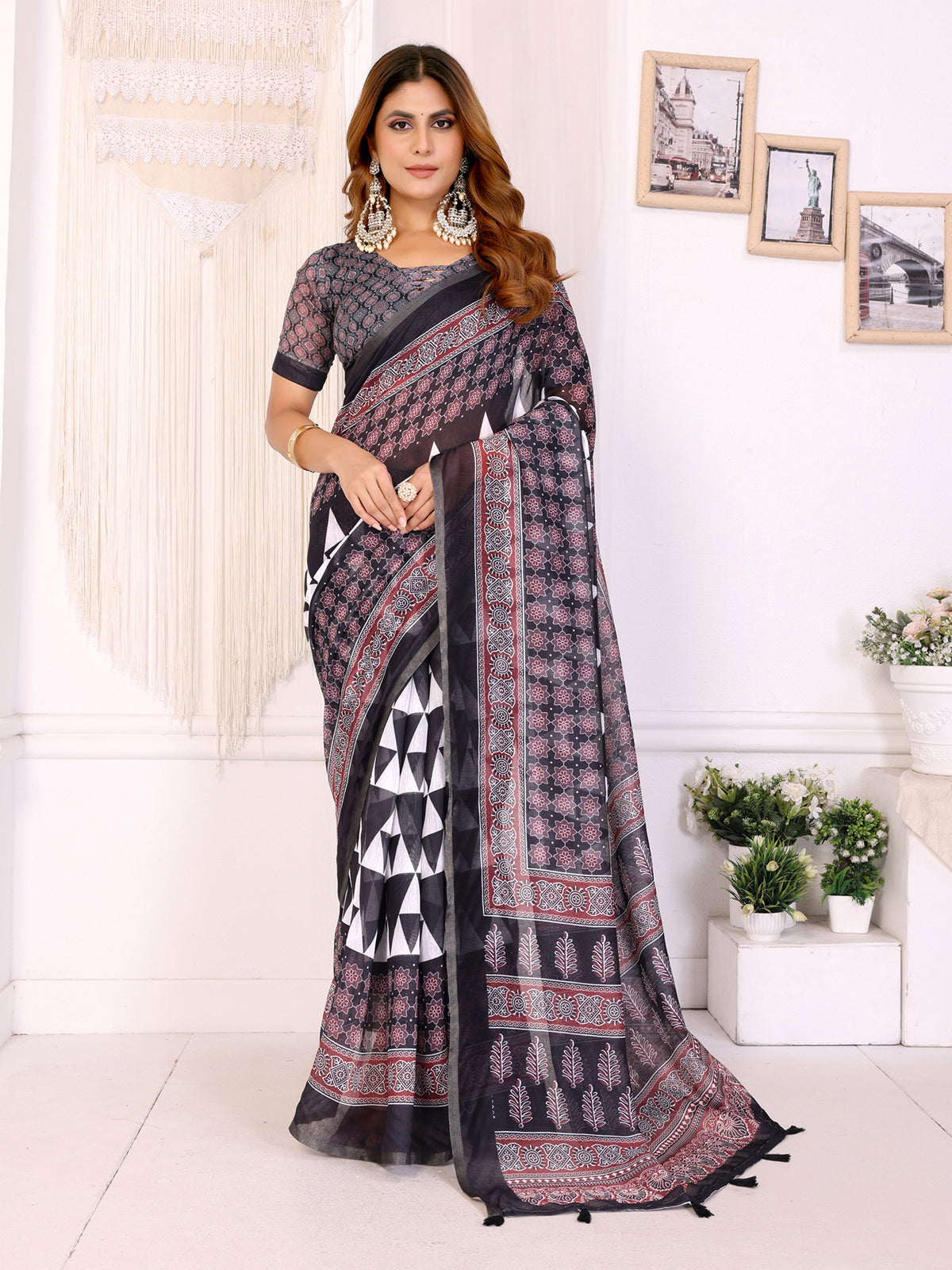 Black Chanderi Cotton Floral Saree with Wine Border Pattern for Women