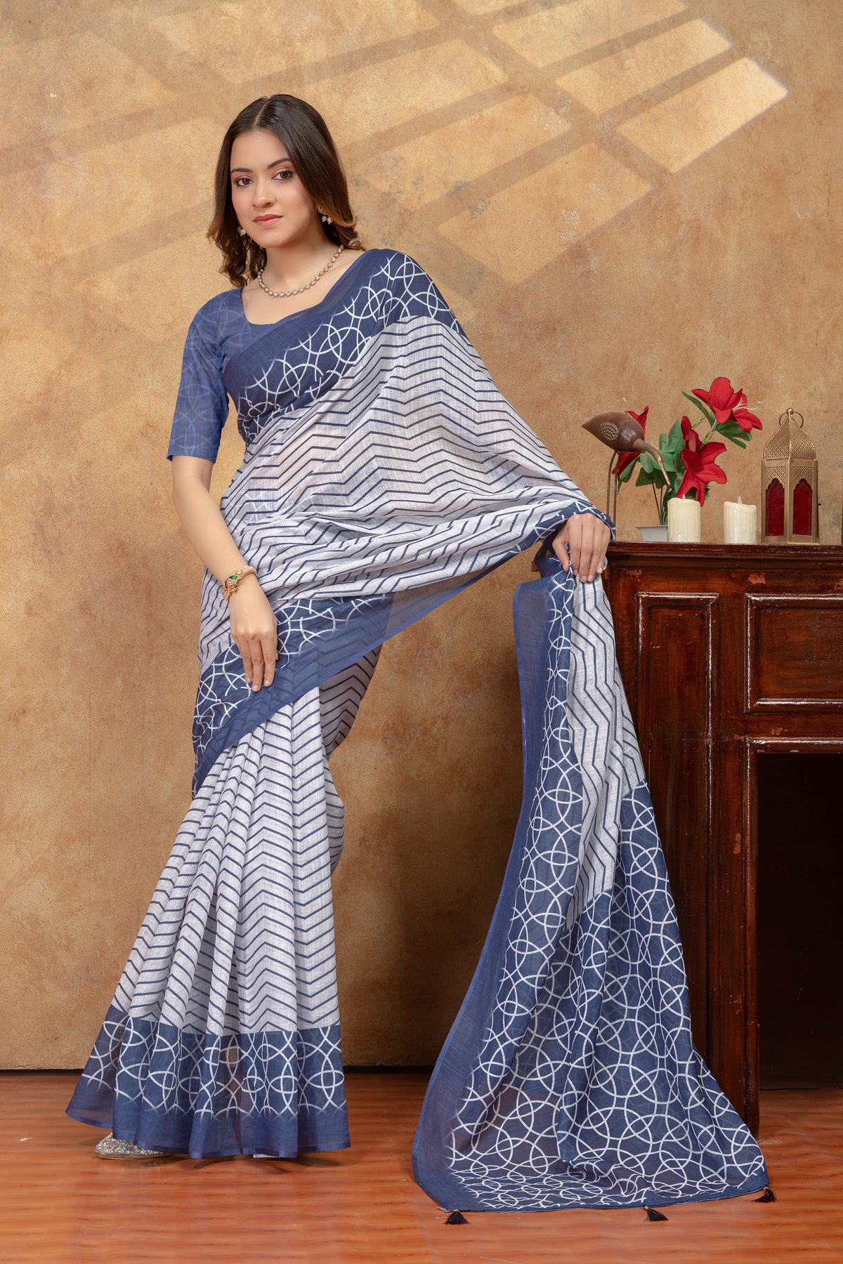 Indigo Blue Geometric Print Saree with Contrast Pallu for Women