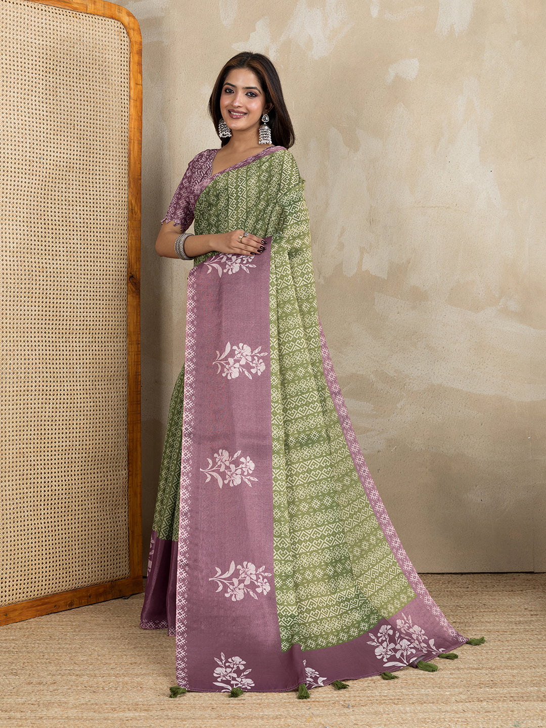 Olive Green Erode Cotton Saree with Mauve Floral Pallu Look for Women