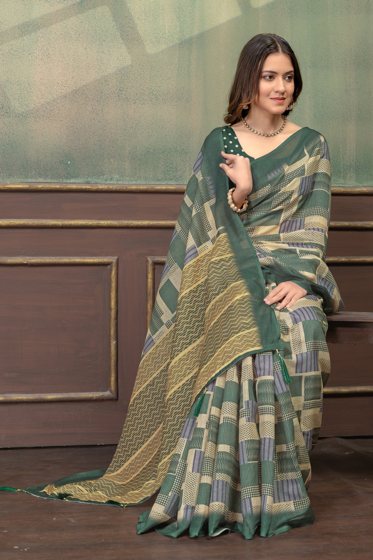 Green Linen Cotton Printed Saree with Contrast Border for Women