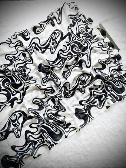 Aesthetic Monochrome Marshmallow Georgette Saree for Women