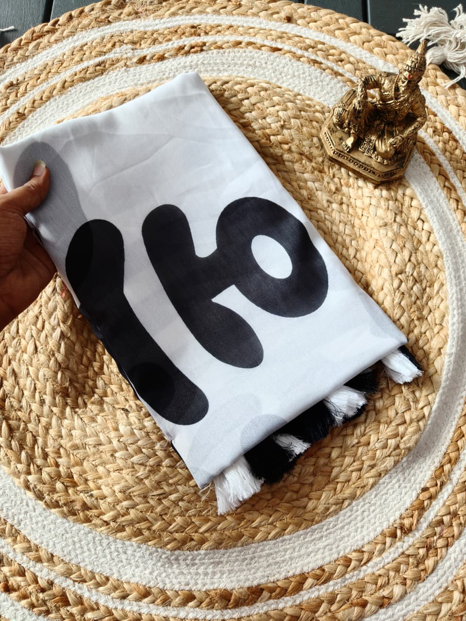 Aesthetic Monochrome Marshmallow Georgette Saree for Women