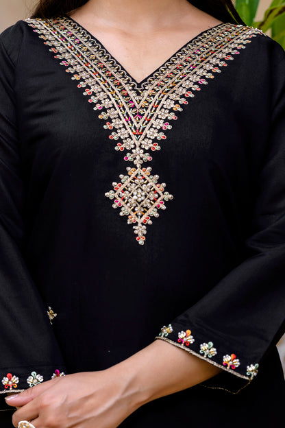 Black Embroidered Chanderi Kurti Pant Dupatta Set for Women