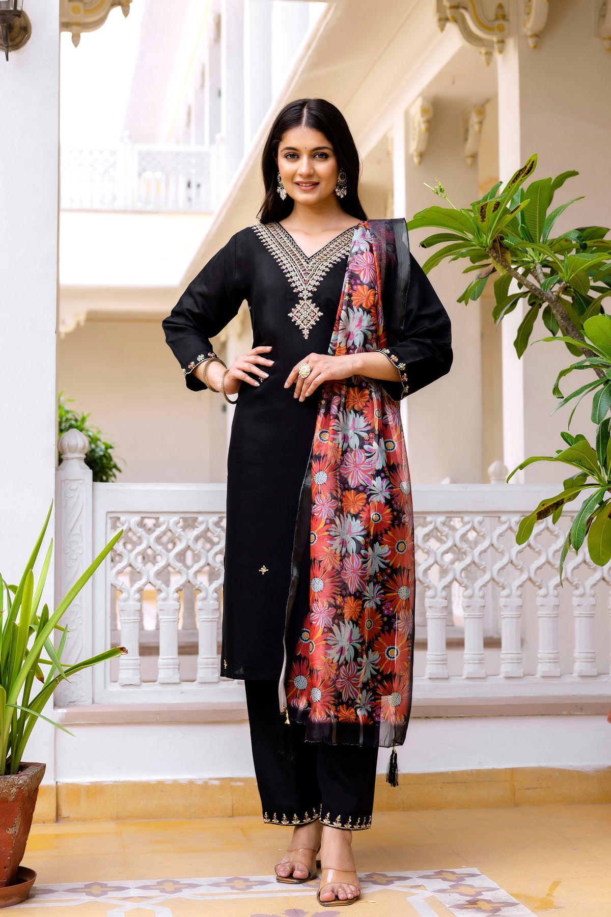 Black Embroidered Chanderi Kurti Pant Dupatta Set for Women