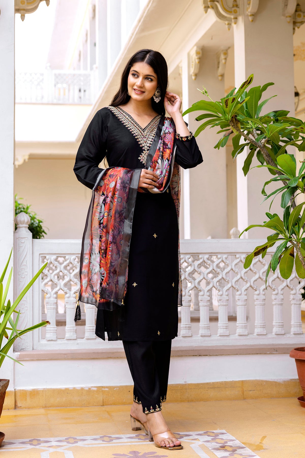 Black Embroidered Chanderi Kurti Pant Dupatta Set for Women