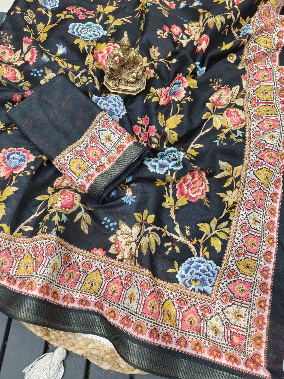 Black Floral Georgette Saree with Zari Border for Women