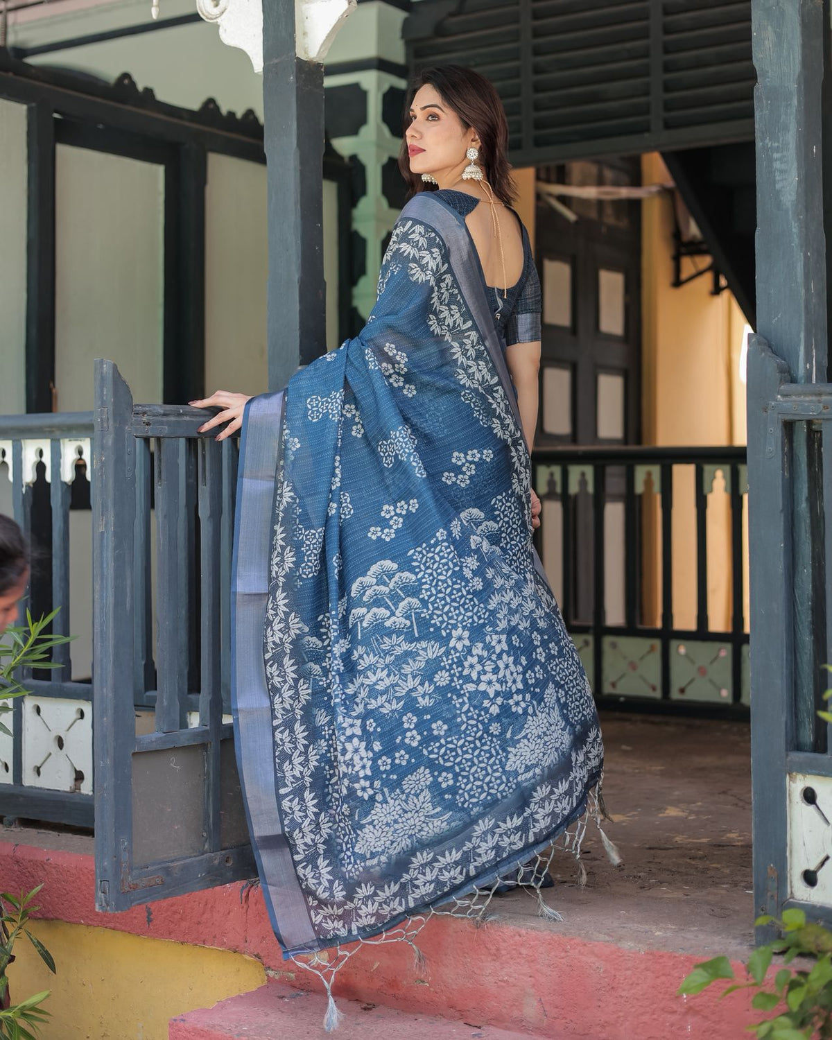 Blue Floral Linen Saree with Elegant Border Design for Women