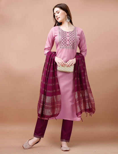 Blush Pink Embroidered Kurta Pant Dupatta Set Women for Women